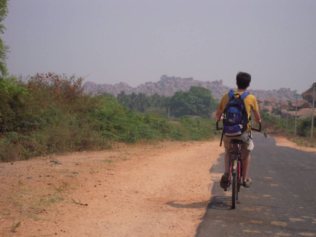 Si vous voulez faire le grand tour de Hampi : louez des vélos !